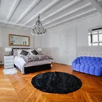 213 M2 Prestige Eiffel Signature *