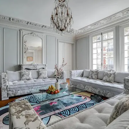 213 M2 Prestige Eiffel Signature *