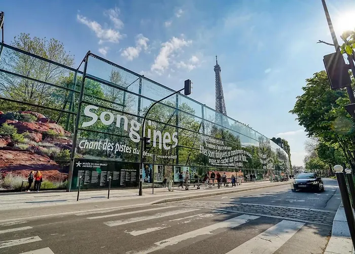 213 M2 Prestige Eiffel Signature Daire *