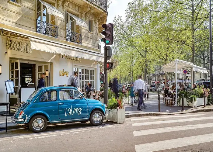 213 M2 Prestige Eiffel Signature