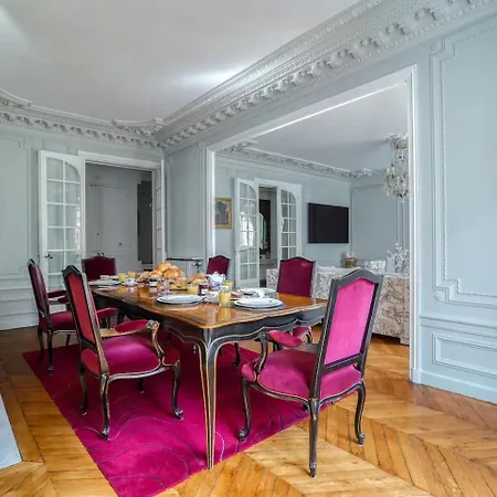 Apartmán 213 M2 Prestige Eiffel Signature Paříž